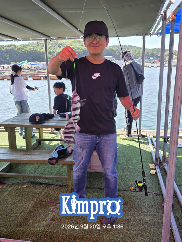 68b9d0ffd4cc2b2babd75d83be233776_1789951711_6994.jpg 안면도좌대낚시 줄돔 대박, 삼치 조황
